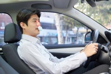 휴대용 스마트 레이저 비염치료기 개발