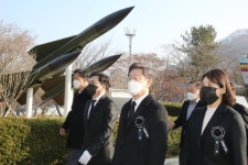 이재명, 윤석열 향해 친일 넘어선 반역행위 조직폭력배 하라 맹공