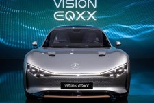 [리뷰] 전기차 미래를 예고하는 아이콘…메르세데스-벤츠 ‘비전 EQXX’