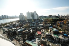 폭격이 지나간 용산 보광동...70년 뒤에도 여전한 트라우마
