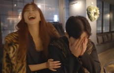한예슬, 10세 연하 남친과 식당서 뽀뽀...직접 공개한 까닭은