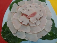 손님에 대한 의리로 70년 전통 이은 고래고기 전문점