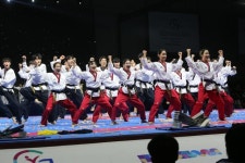 고양세계태권도대회 개막… 우크라이나 남매 “우리 국민 강해”