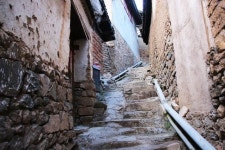 천혜의 요새 풍경도 예술... 금사강 협곡 아슬아슬 명품 마을 [최종명의 차이나는 발품기행]