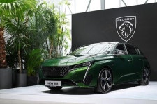 화려하게 피어난 프렌치 해치백, 뉴 푸조 308 국내 출시