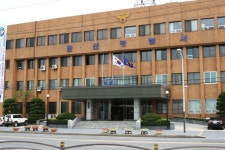 만취 군산시청 공무원, 경찰관 폭행 조사 중
