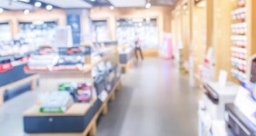 아울렛 빨리 열어달라 vs 상권보호가 먼저… 춘천시, 어떤 결정 내릴까