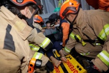 정회·재개 반복… 욕설·고성에 박수까지… 숨 가빴던 대우조선의 하루