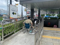 플랫폼까지 14분, 환승 17분… 장애인 출근길 시위 절박함 이해됐어요