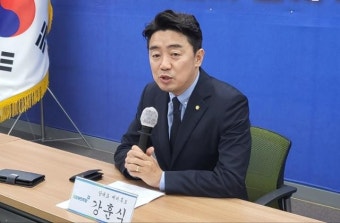 임종석, '97그룹' 강훈식 공개 지지 선언...