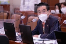 [단독] 국방부, 유엔사에 탈북 어민 강제 북송 CCTV 영상 공개 요청...공개시 파장 예상