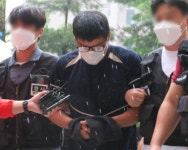 아내 살해하고 도주한 40대 구속
