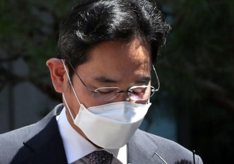 이재용 부회장 "새 기회 주셔서 감사…투자·일자리로 경제 힘 보태겠다"