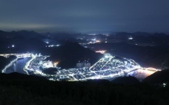 몽환적 터널 지나 은은한 밤거리... 3가지 단양 야경 [박준규의 기차여행, 버스여행]