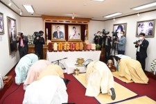 박정희 서거 43주기…고향 구미서 추도식