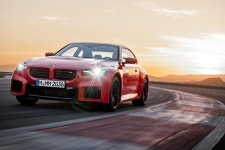 [리뷰] BMW 스포츠카의 DNA를 계승하다 – BMW M2