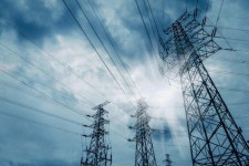 적자 한전에서 떼어내야 할 송·배전사업 [아침을 열며]