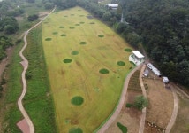 봇물 파크골프장, 예약시스템에 웃고 유료화에 울고