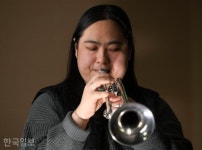 예술인 인정받아 뿌듯해요... 시각장애 트럼펫 연주자의 인생 2막 도전기