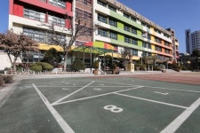 1월에 임용 붙고, 새 학기에 출근X...서울 초등교사 합격자 114명 전원 임용대기