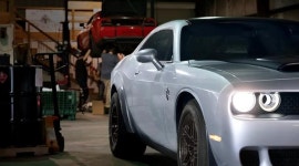 [리뷰] 내연기관의 방점을 찍는 데모닉 아이콘 – 닷지 챌린저 SRT 데몬 170