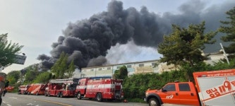 밀양 한국카본 2공장 화재…6시간 만에 불길 잡아