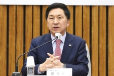 與 당대표실 예전 터로 이사... 지도부 잡음 털고 심기일전?