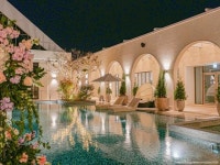 대구 유통단지 호텔에 이국적 야외수영장 ‘활짝’