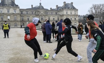 ‘여성 선수 히잡 착용 금지’ 프랑스 축구협회 정책에 법원 “문제없다”