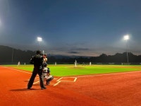 영천 시골 마을의 우주최강 야구장을 아시나요