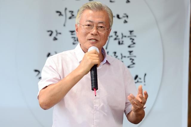 이 대통령, 부인과 함께 독립군: 끝나지 않은 전쟁 영화 관람 평가... 현안에 대한 관심 나타내며 국민과 소통 강조