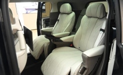 [2023 IAA] BYD, 유럽 도전에 힘 더하는 덴자 D9 전시