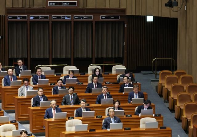 알겠습니다. 다른 주제에 대해 질문이 있으시면 언제든지 물어보세요. 도와드리겠습니다.