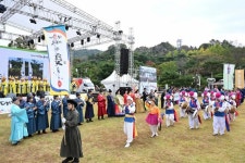대전 효문화뿌리축제 100여 개 문중 참여 속 성료