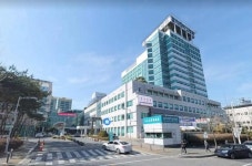 건물에 간판 달았다고 노조에 2000만원 청구한 을지병원