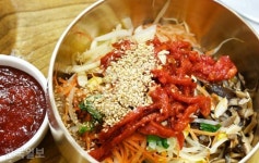 [이런 여행] 물짜장·선지온반·약용비빔밥… 전주의 맛은 진화 중