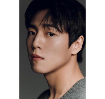 이현우 