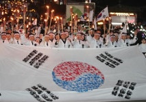 [오늘의 1면 사진] 3·1운동 함성 재현 아우내 봉화제