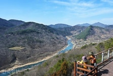 [느린 풍경] 산도 물도 나도 절로... 발아래 섬진강에 봄이 흐른다