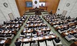 서울 버스 안에서 음란물 못 본다… 음란행위도 금지