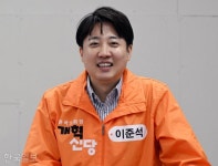 이준석 개혁신당만이 선명한 제3지대…조국혁신당은 준위성정당[인터뷰]