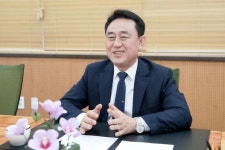 이충우 여주시장 “규제도 법, 첨단산단 16개 동시 추진으로 돌파”