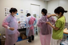 일본, 의사 장시간 근무 규제 시작… 의사 더 필요한데 꼼수만 권장