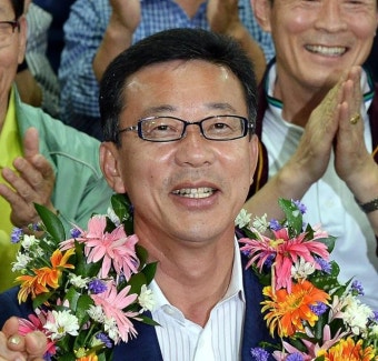 윤 대통령, 새 정무수석에 홍철호 의원… 오늘 발표
