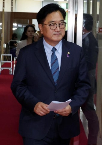 민주당, 정청래 법사위원장 등 11명 상임위원장 명단 제출