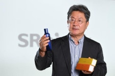 [스타트업 리포트] 아이폰 같은 화장품 도전 세계 최초 피부재생 플랫폼 만든 송병호 SR바이오텍 창업자