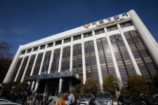 헌인릉서 드론 띄워 국정원 찍은 중국인 관광객 체포