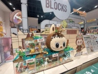 싸구려는 옛말... 랜덤 박스로 글로벌 돌풍 일으킨 중국 장난감 팝마트 [칸칸 차이나]