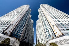 그래픽 오류 아냐? 초고밀도 아파트서 다시 답 찾는 사회 [이한호의 시공탐방]