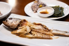 [여행카세] 눈이 즐거운 매화, 입이 즐거운 매실... 봄 입맛 돋우는 순천한상